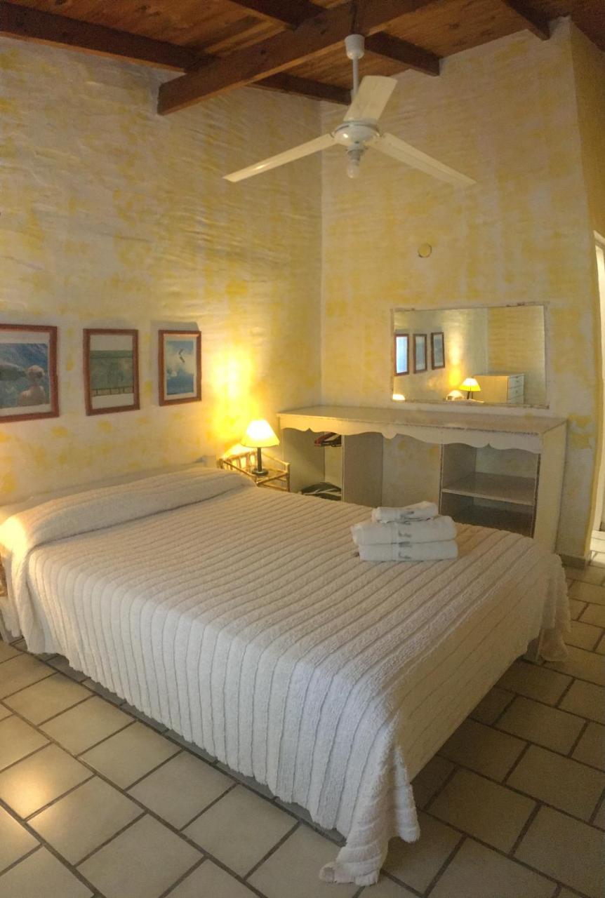 Africa Posada Hotel Pinamar Exterior photo